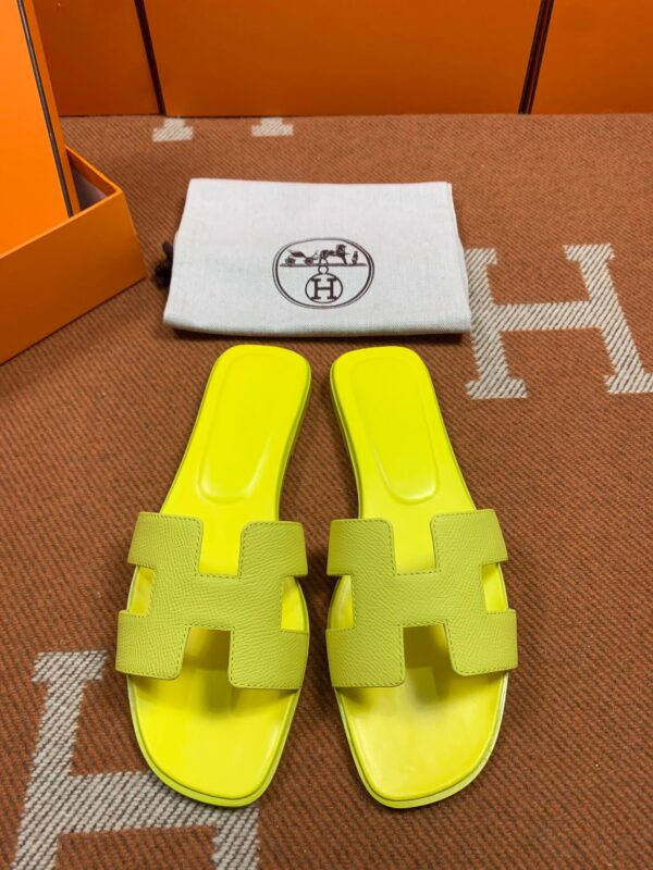 Hermes Sandals in Epsom (Fully Handmade)