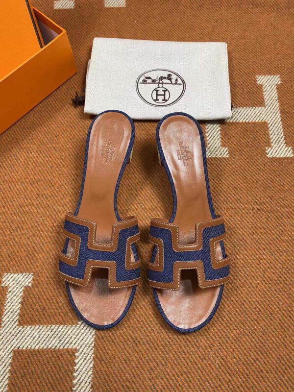 Hermes Oasis Sandals (Fully Handmade)
