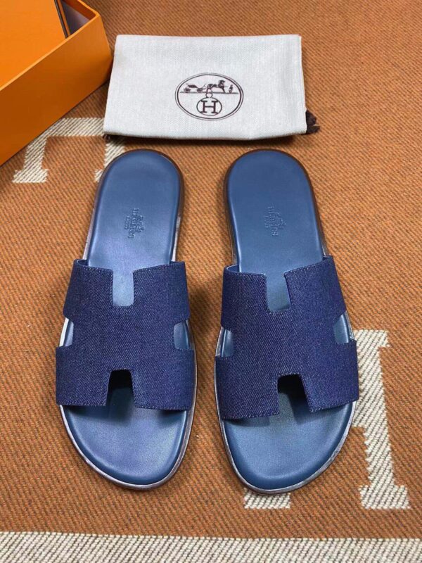 Hermes Izmir Sandals in Swift (Fully Handmade)