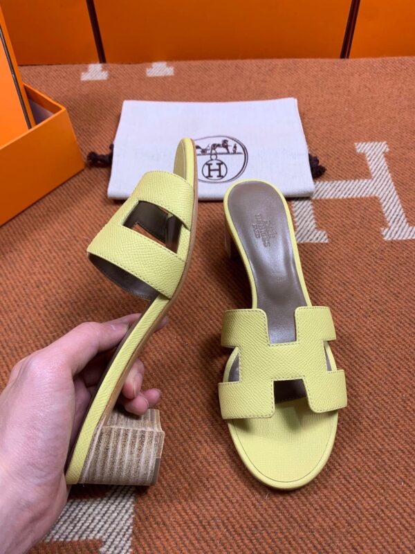 Hermes Oasis Sandals in Epsom (Fully Handmade)