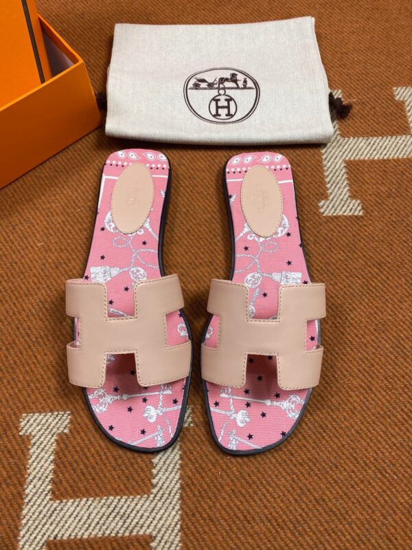 Hermes Sandals in Swift (Fully Handmade)