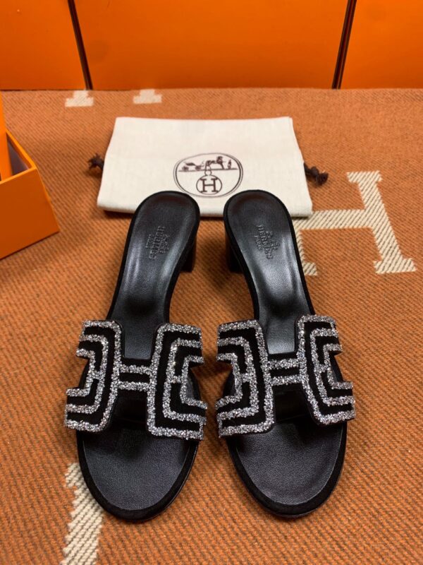 Hermes Oasis Sandals (Fully Handmade)