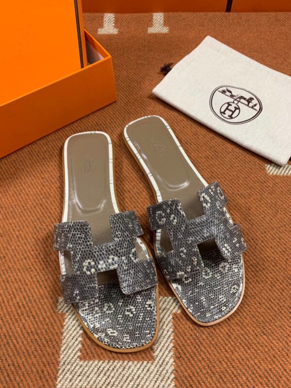 Hermes Sandals in Lizard (Fully Handmade)