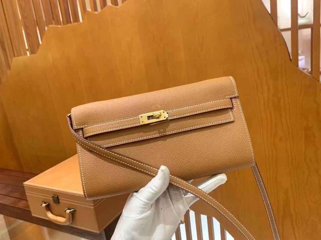 Kelly To Go Epsom Gold Brown