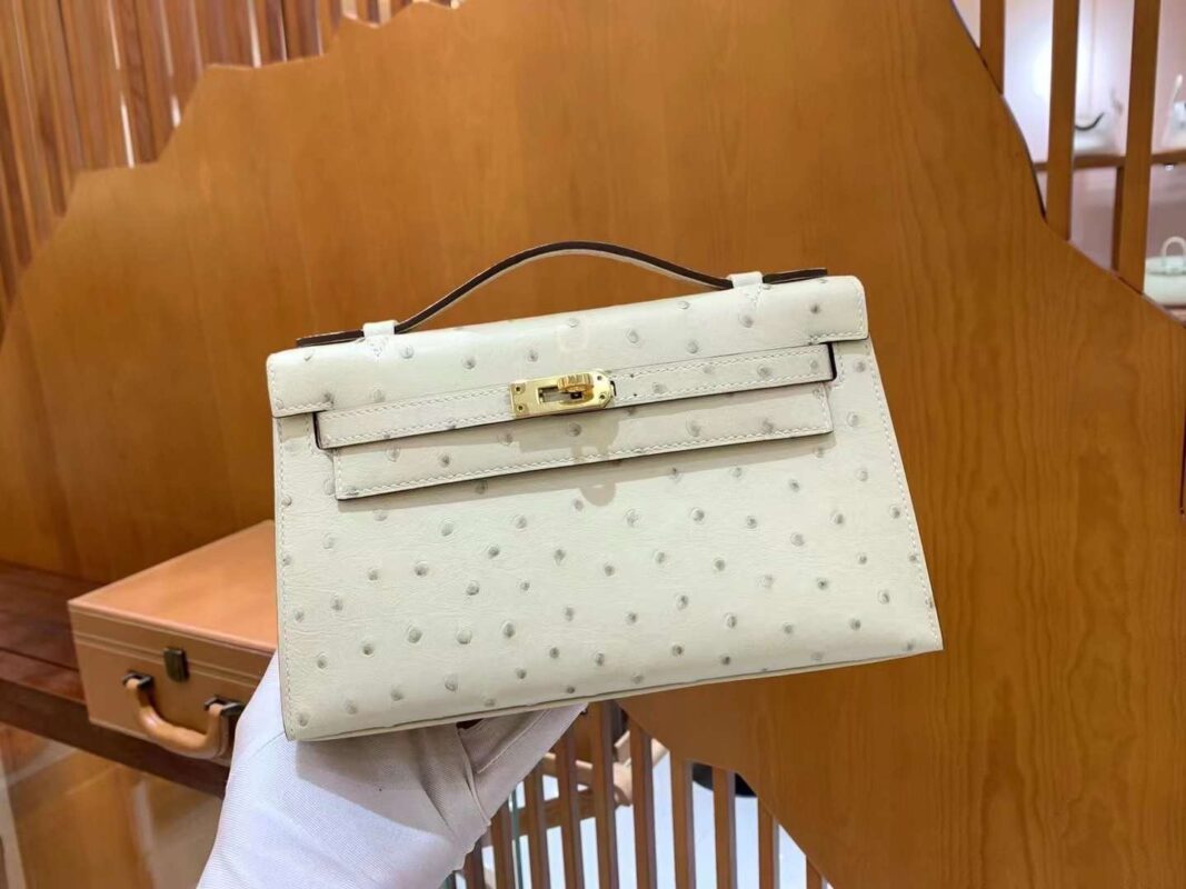 Kelly Pochette Ostrich in Craie