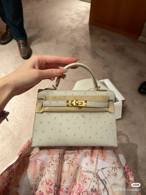 Mini Kelly Ostrich in Ivory