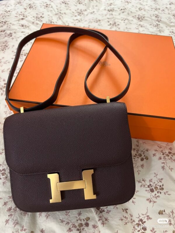 Constance 18 Epsom in Chocolat