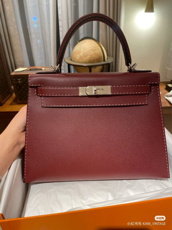 Kelly 25 Epsom in Burgundy