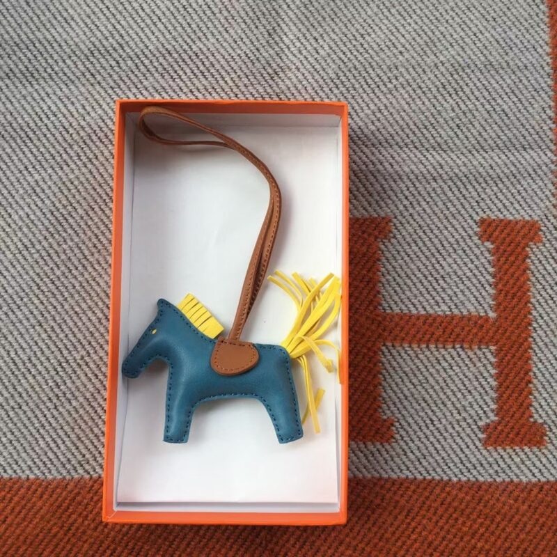 Hermes Rodeo PM Charm Milo Lambskin in Colvert/Lime/Alezan