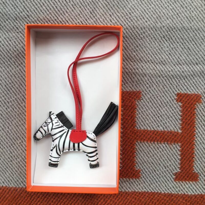 Hermes Rodeo PM Charm Milo Lambskin