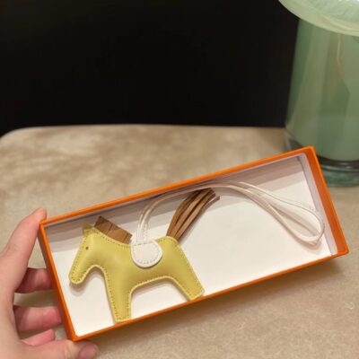Hermes Rodeo PM Charm Milo Lambskin in Jaune Poussin/Alezan/ Craie