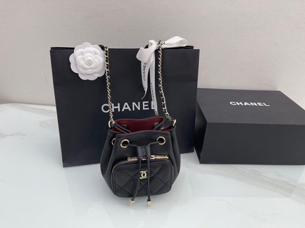 Chanel 22B