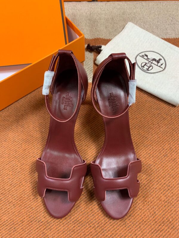 Hermes Sandals in Swift (Fully Handmade)