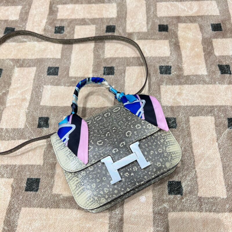 Constance 18 Lizard Natural Ombre