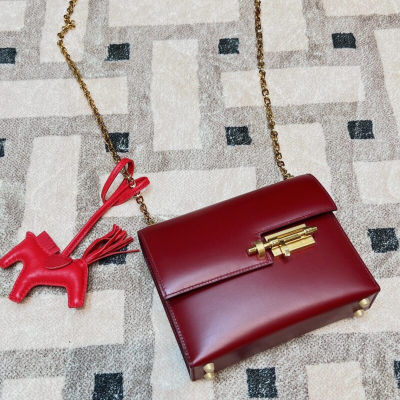 Verrou Mini in Rouge H Box