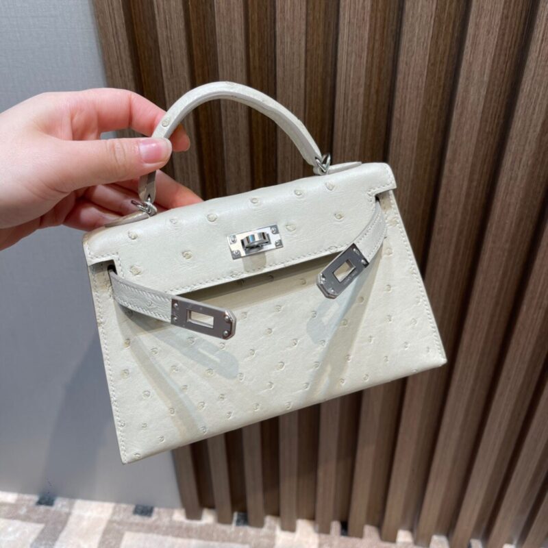 Mini Kelly Ostrich in Beton