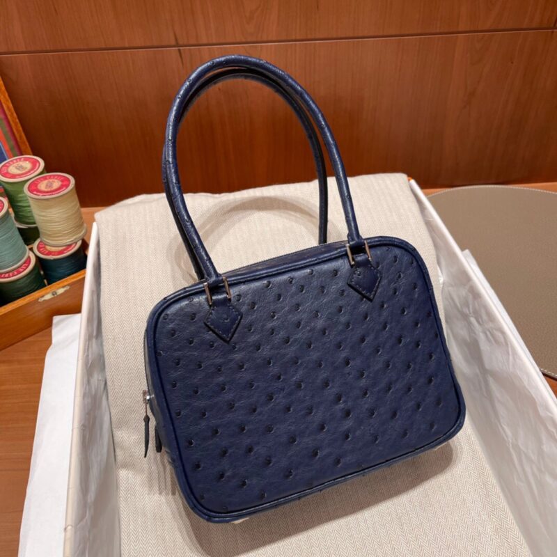 Plume 20 Ostrich in Blue Sapphire