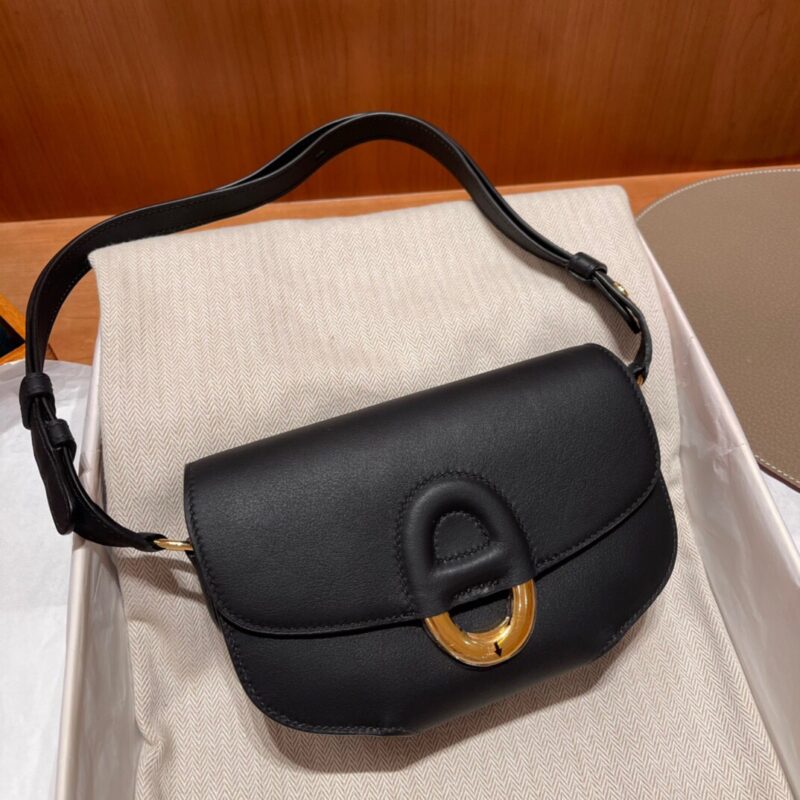 Cherche Midi 25 Swift in Noir