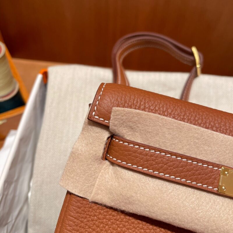 Kelly Ado Clemence Golden Brown