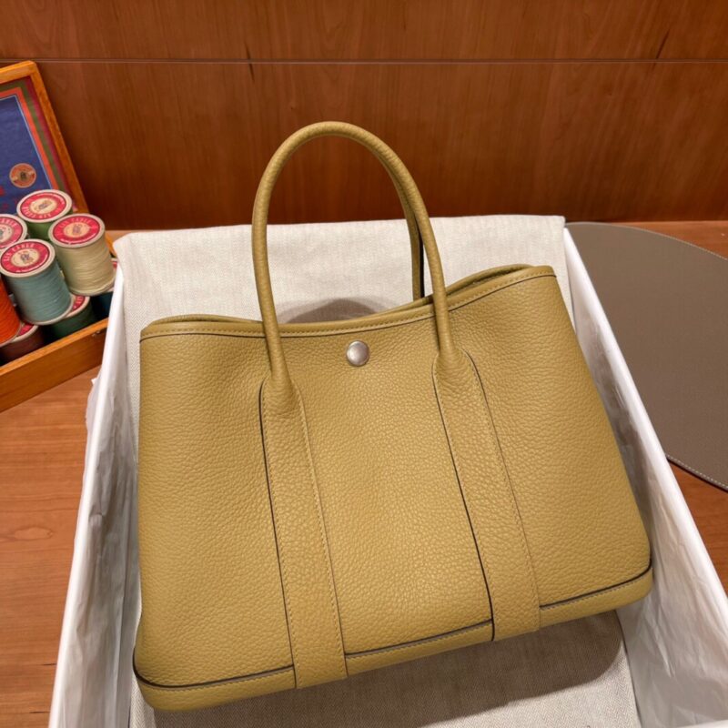 Garden Party 30 Dust