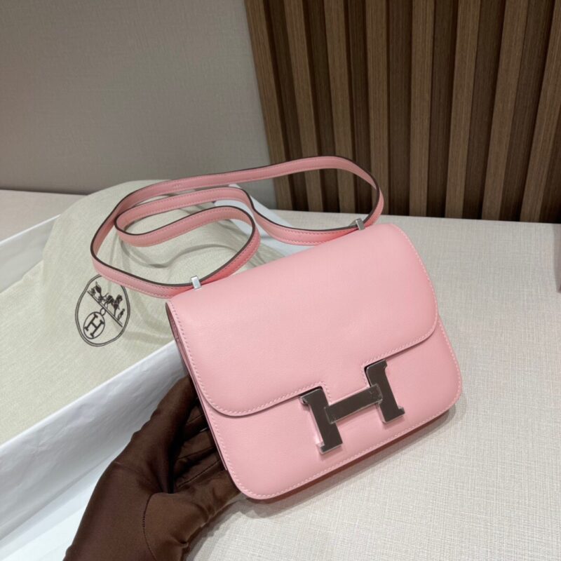 Constance 18 Swift Rose Sakura