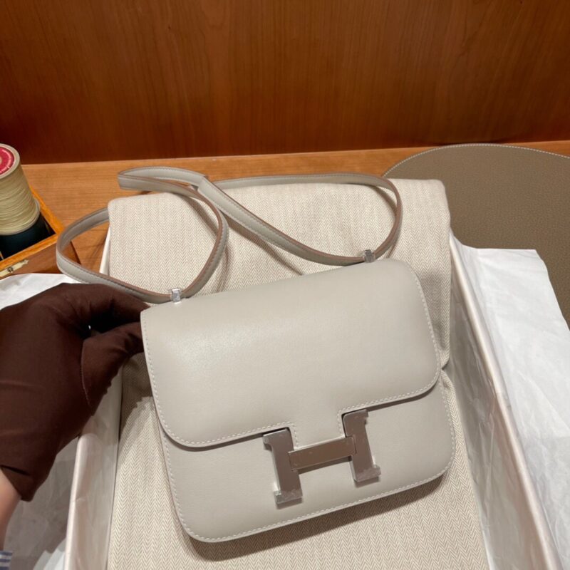 Constance 18 Swift Pearl Gray