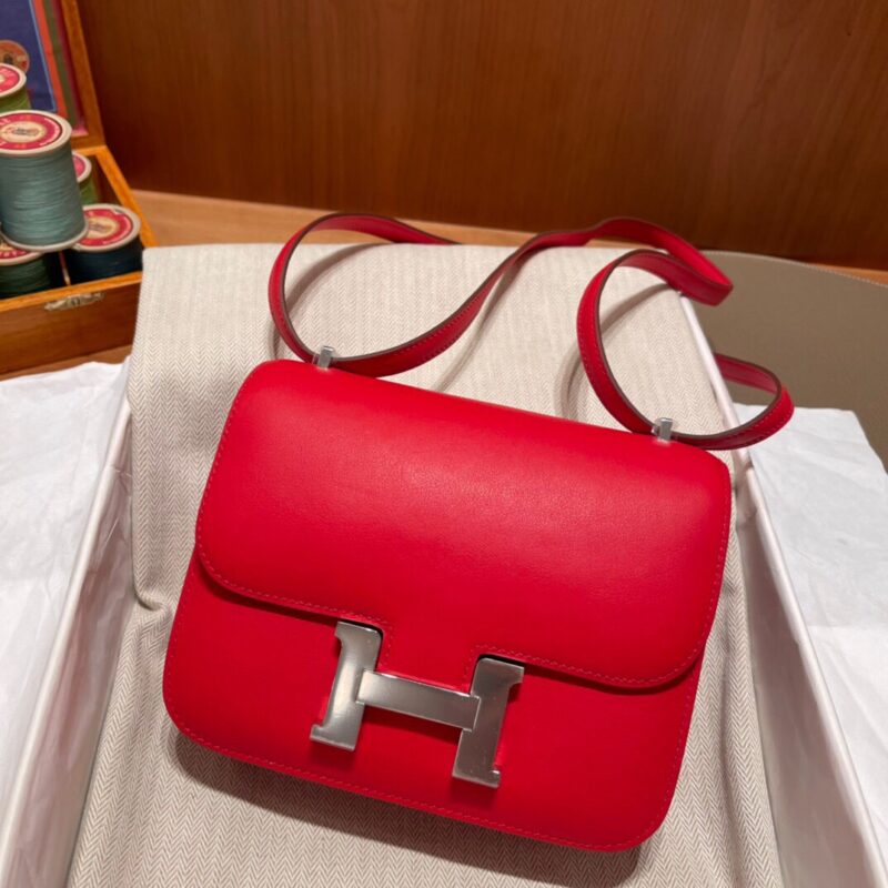 Constance 18 Swift Rouge de Coeur