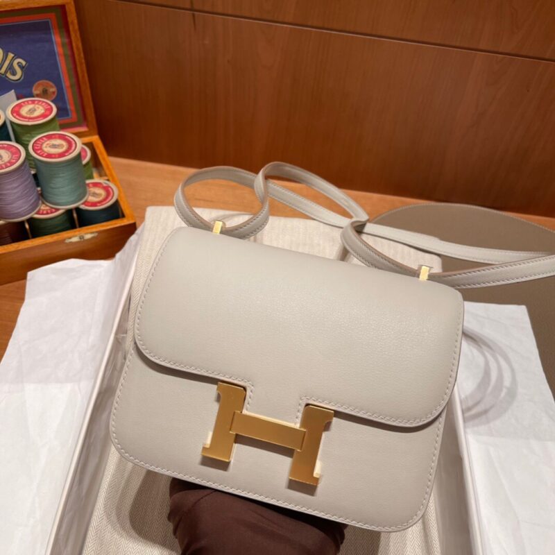 Constance 18 Swift Gris Perle