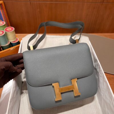 Constance 24 Epsom Apricot Green Vert Amande