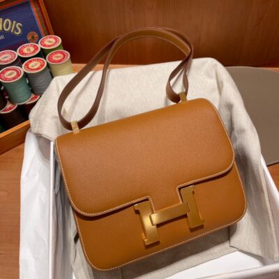 Constance 24 Epsom Golden brown