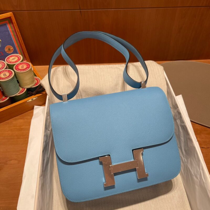 Constance 24 Epsom Blue de Nord