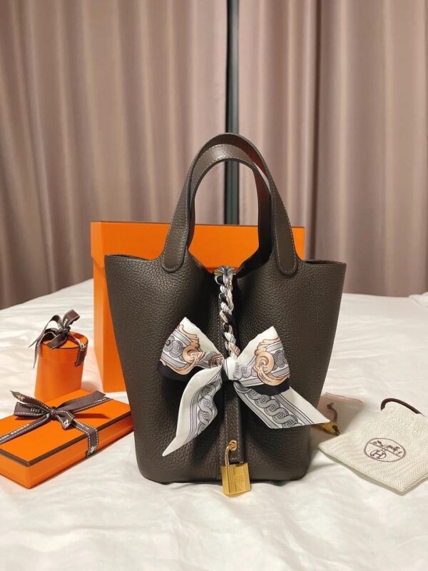 Picotin 25 Clemence in Noir