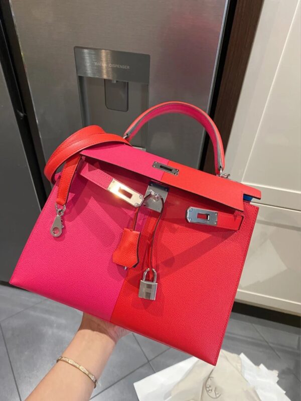 Kelly Casaque 28 Epsom in Rose Extreme&Rouge de Coeur&Bleu Zanzibar