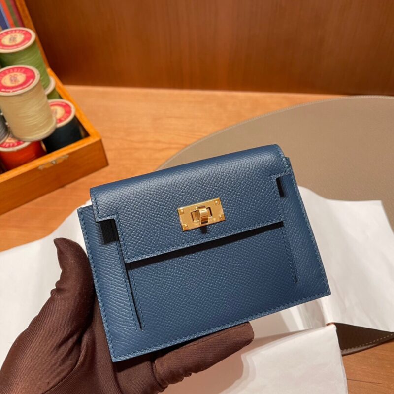 Kelly Pocket Epsom S4 Deep Blue