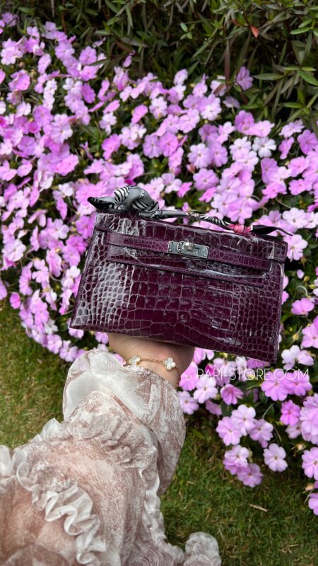 Kelly Pochette Alligator in Amethyst