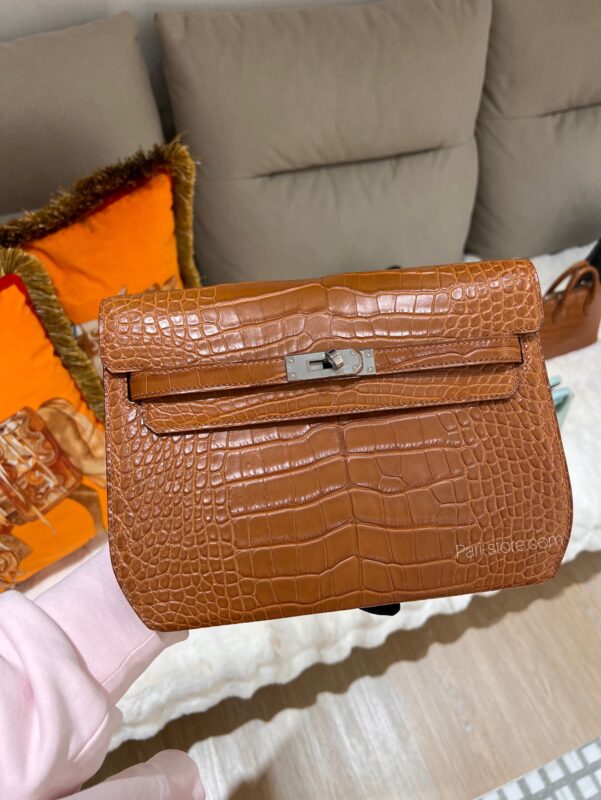 Hermes Depeche