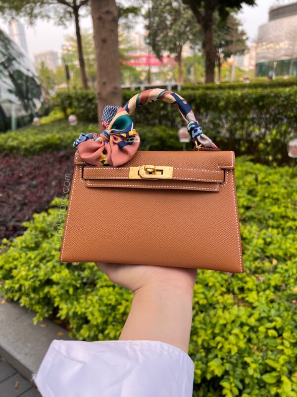 Mini Kelly Epsom in Golden Brown