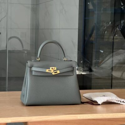 Kelly 28 Togo Vert Amande