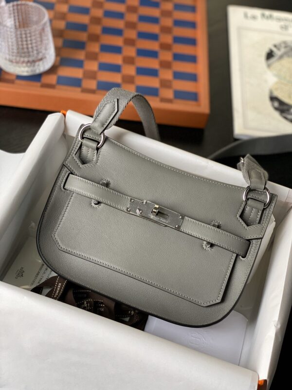 Jypsiere Mini in Gray Swift