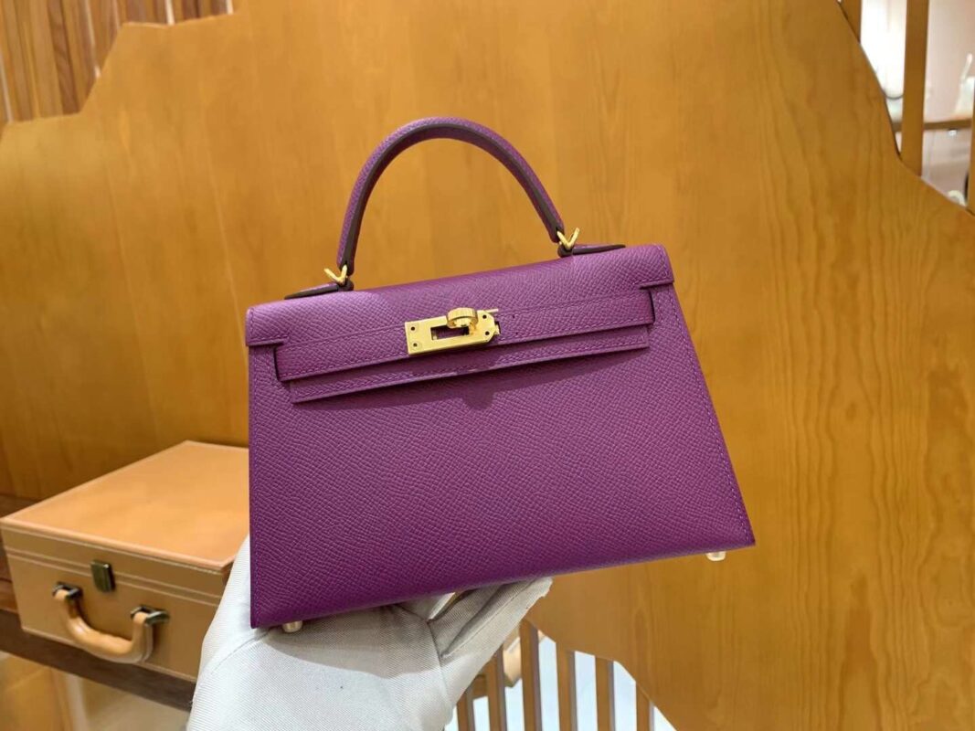 Mini Kelly 19 Epsom Anemone