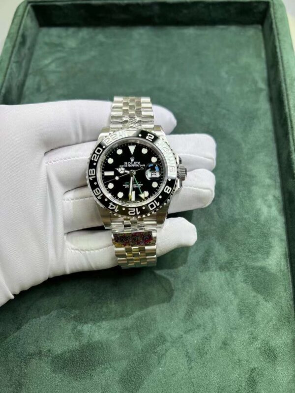 Rolex Oyster Perpetual Date Watch