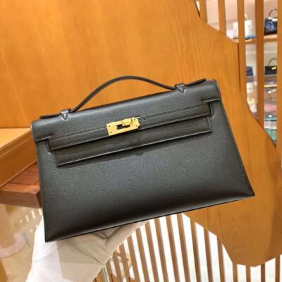 Kelly Pochette in Black Swift