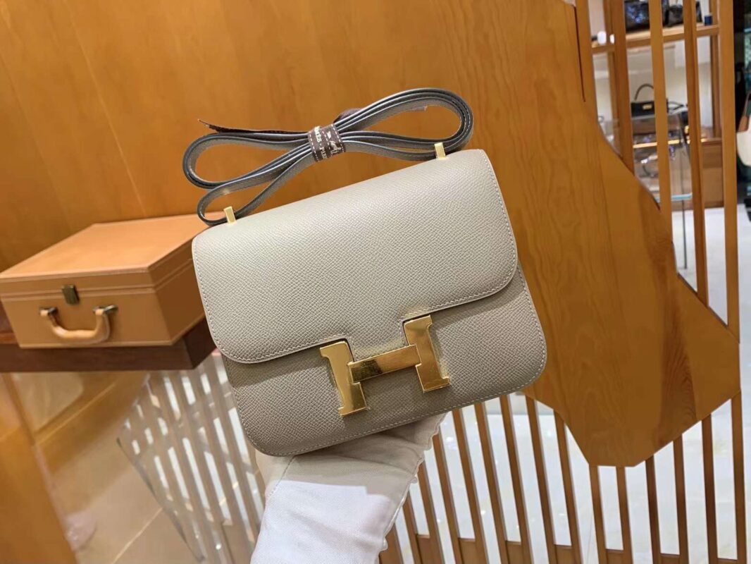 Constance 19 Epsom Gris Asphalte