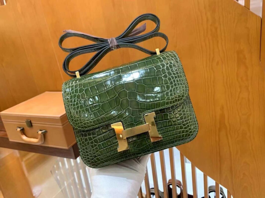 Constance 18 American Crocodile Vert Olive