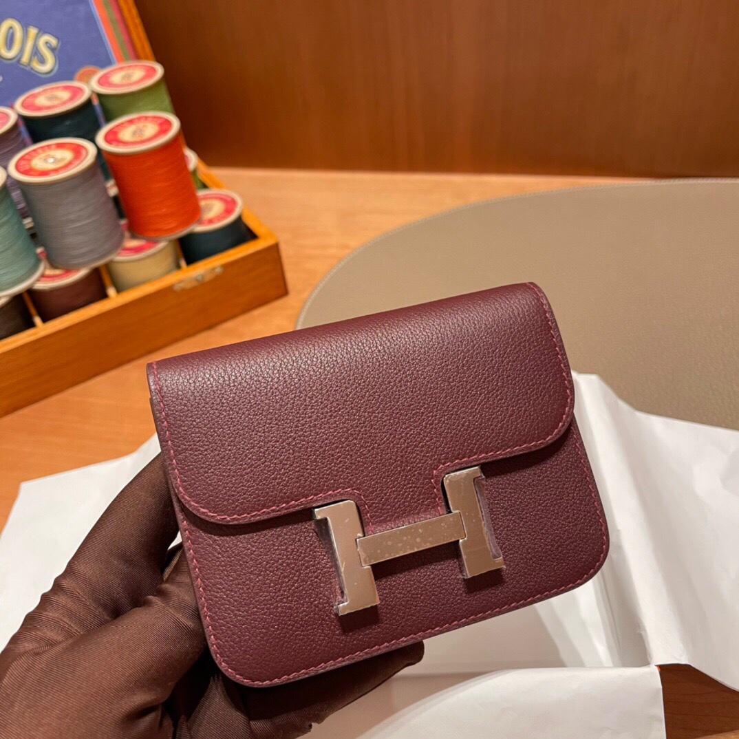 img_9784 Constance Slim - Image 1