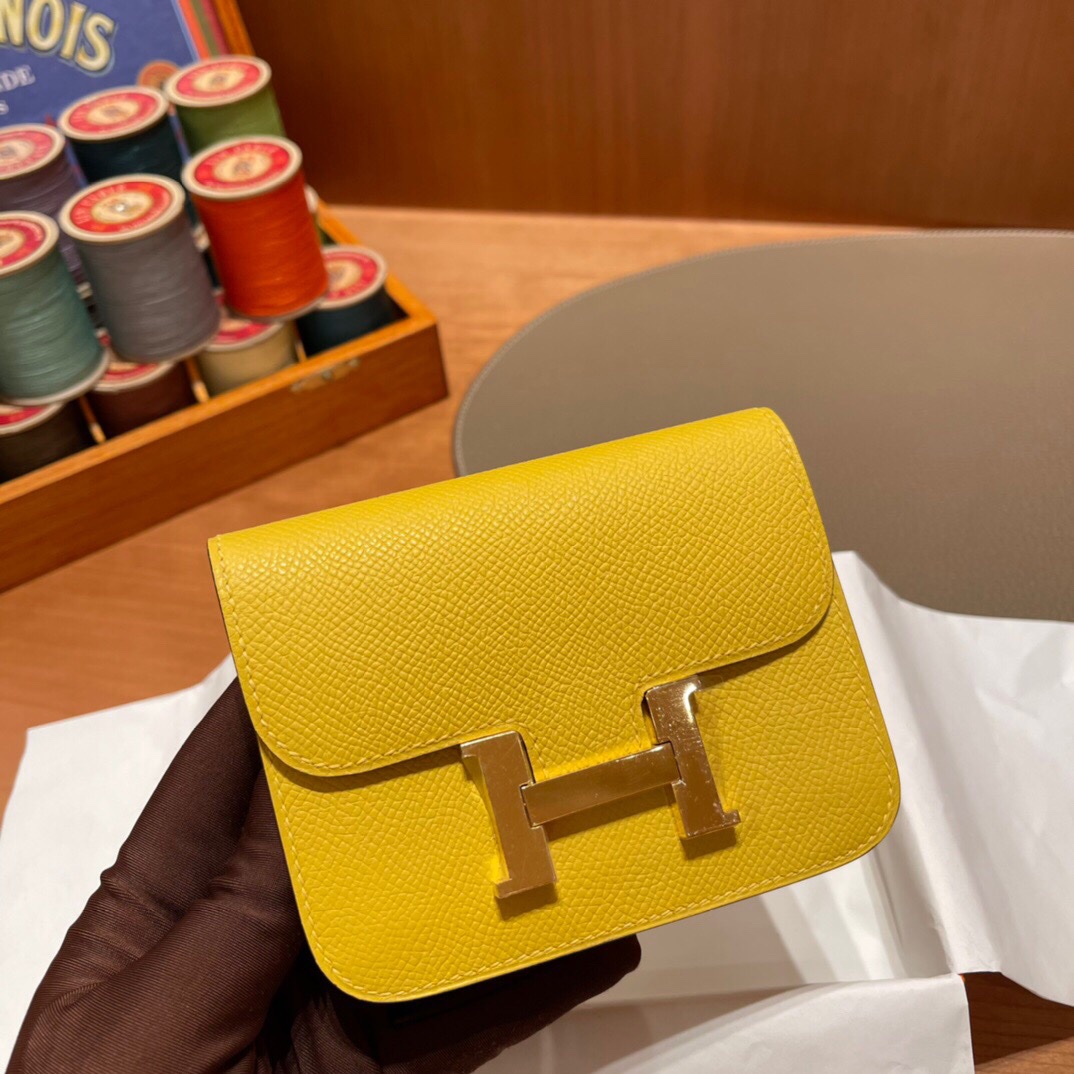 img_9817 Constance Slim - Image 1