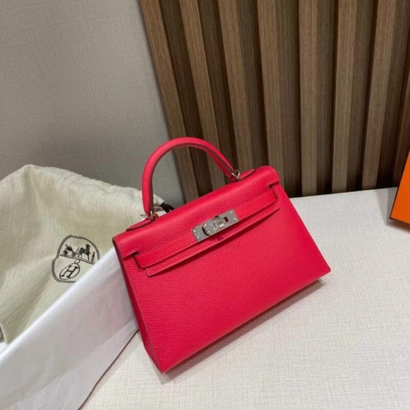 Mini Kelly in Extreme Pink Epsom