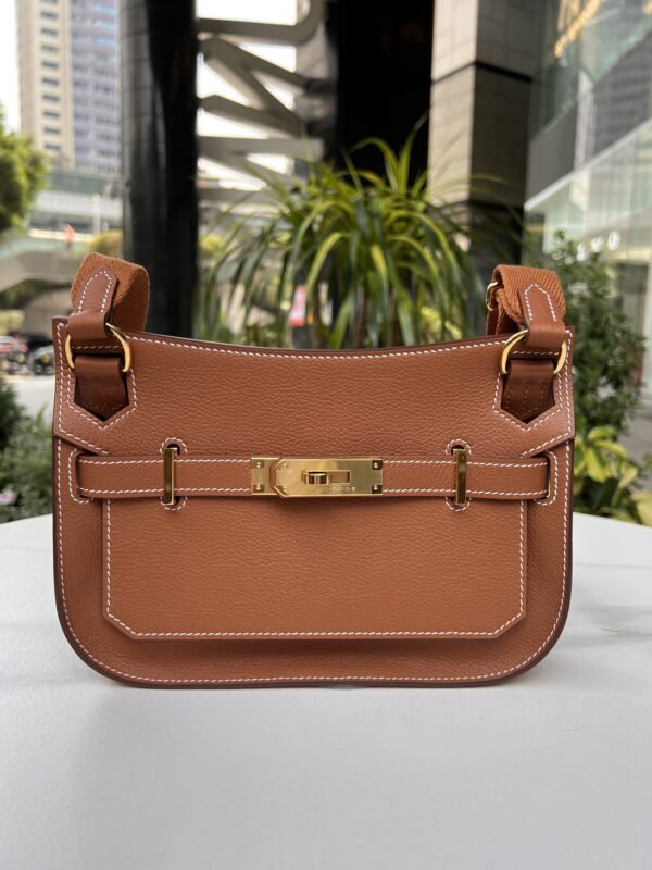 Jypsiere Mini in Golden Brown Evercolor