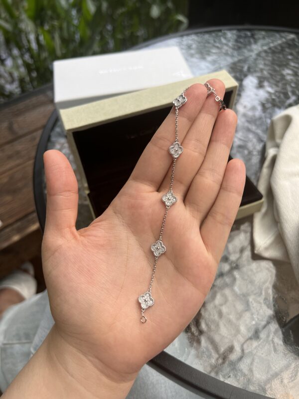 Van Cleef&Arpel Almabra Bracelet