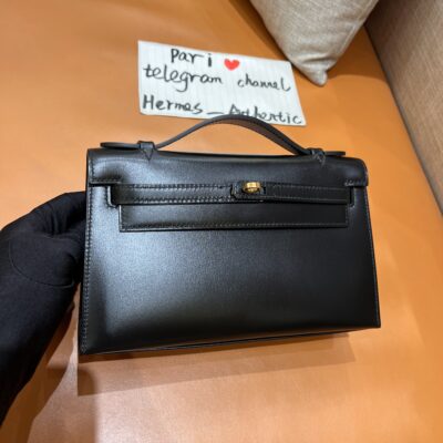 Kelly Pochette in Black Box